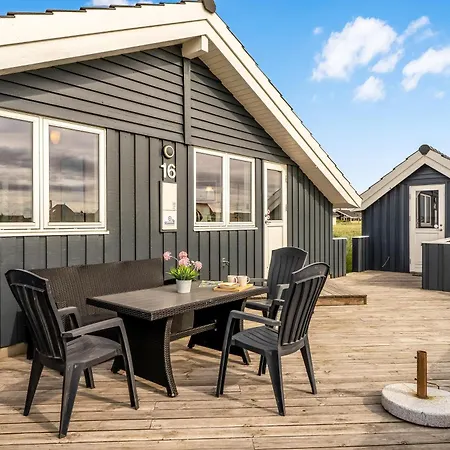 度假居 Velholdt Med Dejlig Terrasse I Vrist Sj626