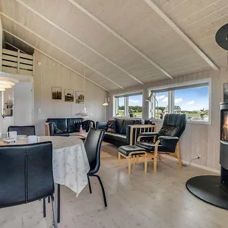 Velholdt Med Dejlig Terrasse I Vrist Sj626 * Harboør