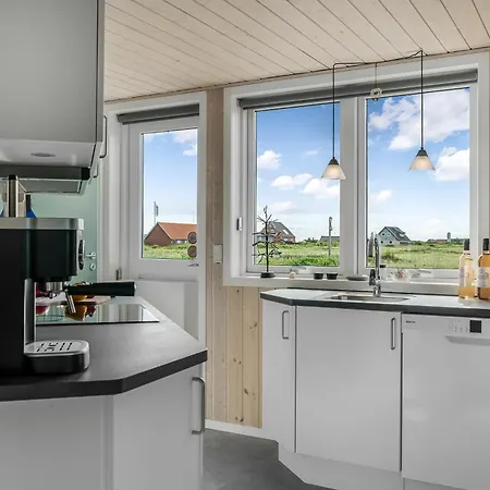 Velholdt Med Dejlig Terrasse I Vrist Sj626 *