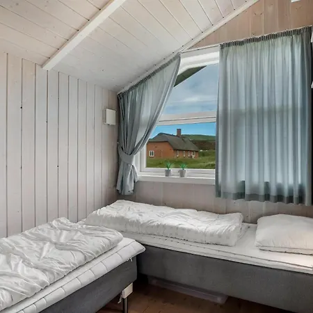 Velholdt Med Dejlig Terrasse I Vrist Sj626 *