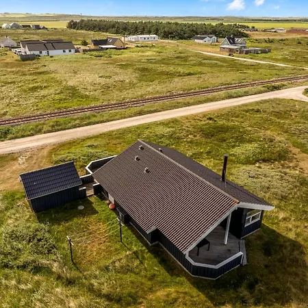 Velholdt Med Dejlig Terrasse I Vrist Sj626 哈博尔